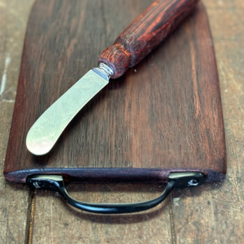 Making chopping boards and knives 
